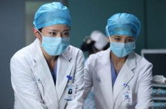 八字算命：医生的八字特征