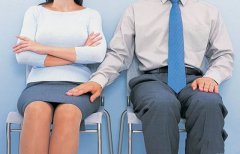 八字算命：什么八字容易被性骚扰