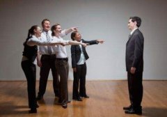 八字算命：什么八字没有朋友