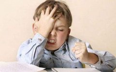 八字算命：性格马虎的八字