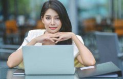 八字算命：事业型女强人八字