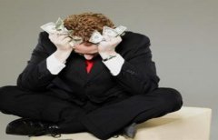 八字算命：没有工作的八字特征