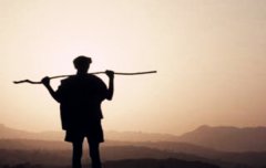 八字算命：不合群的八字特点