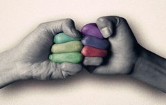 八字算命：兄弟有贵八字