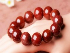 八字算命：女人走偏财运怎么样