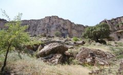 八字算命：戊土男的命如何