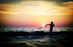 八字算命：八字偏弱喜水怎么补