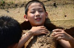 八字算命：男孩沙中金命好不好