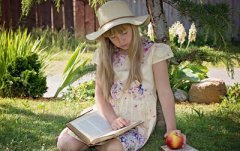 2020鼠年七月初三日出生女孩怎么起名？