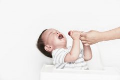 2019年12月24日平安夜出生的男孩八字喜用神起名推荐