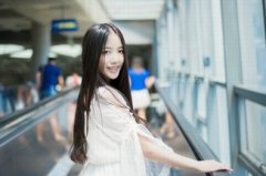 2000年12月出生的属龙人和什么生肖婚配较宜，婚姻运势如何？