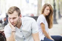 鹤壁算命准的是哪里_婚姻不顺的女人八字组合