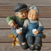 1997年7月出生的人较适合与什么属相婚配？