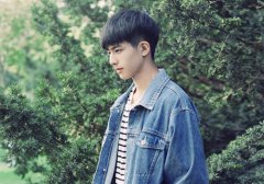 十二星男遭遇女友闺蜜表白会怎么做