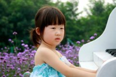 2019己亥年十二月十一出生女孩好吗，有什么性格和命运？