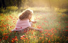 2019年十一月初二出生的女孩命运好吗？