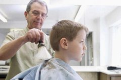 2019年农历十月初五日是理发的好日子吗？