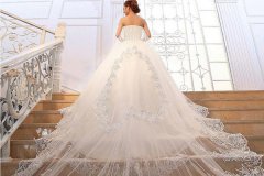 2019年农历六月初十出生的人是巨蟹座吗，巨蟹座男生性格解析！