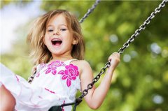 2020年农历五月初十日出生的女宝宝命运好不好？