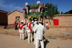 2020年农历三月十九日出殡可不可以