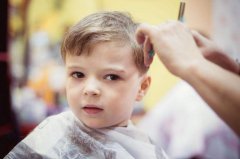 2020年农历二月初九日子适合给孩子理发吗,今天理发可以吗？