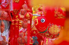 大年三十除夕夜是过年吗,2020年除夕加班算三倍工资吗?