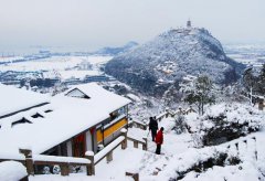 腊月是元月吗？元月指的是哪个月？