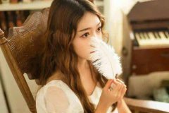 属马腊月出生命运如何，属马人一生的命运