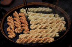 2020年阴历腊月24是什么星座？