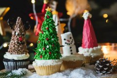 圣诞节吃什么传统食物,经典的圣诞歌曲盘点！