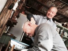 2020年农历十一月十二日是理发的好日子吗？