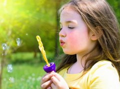 2020年农历十一月廿五日出生的女孩子命运好不好？