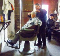 2020年农历十月初五这一天适合理发吗？