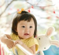 国庆节出生的生肖鸡命运怎么样