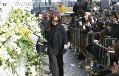 2020年农历八月十二日适合出殡吗