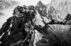 2021年农历六月十一是不是出殡的日子,当天的卦象如何