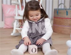 2021年农历六月初三出生女孩好吗,旺父母命吗？