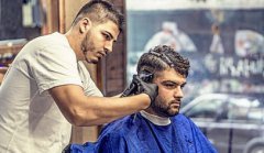 2021年农历六月初八这天不能理发吗？卦象如何？