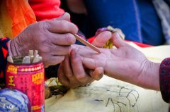 算命先生教你如何从手纹知健康