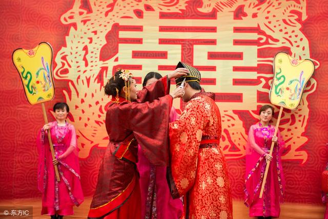 1577673178693112.jpg 1530960955622f899efbeb0.jpg