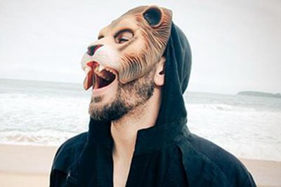 为什么说男命怕劫财格大运?八字算命解答需要注意什么