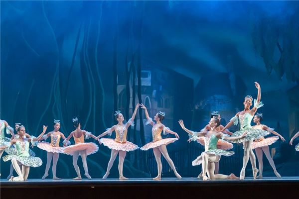 舞蹈培训班名字