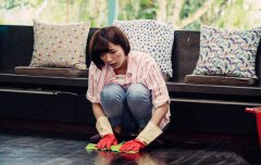 中国周易算命：劳碌命晚年生活不幸福的女命