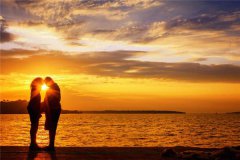 算命配对：大溪水命和沙中土命相克吗？和什么命较配