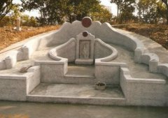 易经算命新坟几年对后人起作用？