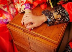 婚姻测算哪些八字的女人容易二婚？