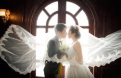 易经算婚姻_什么八字的人晚婚会幸福？