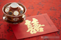 生辰八字算命_己未甲戌庚午丙子月干透偏财财星混杂未来的感情婚姻运势