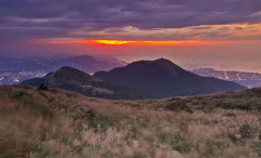 算命先生_身上晦气大万事不顺应该如何改好自己的命（运势）