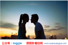 姻缘算命_属鼠男生追女孩的有什么表现？（图解）